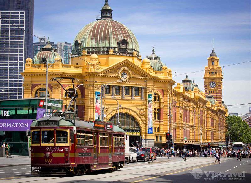 Tour information: Australia: Sydney - Canberra - Melbourne - Dandenong - Yarra Valley (01 Day Free Sydney) (Floriade Festival)